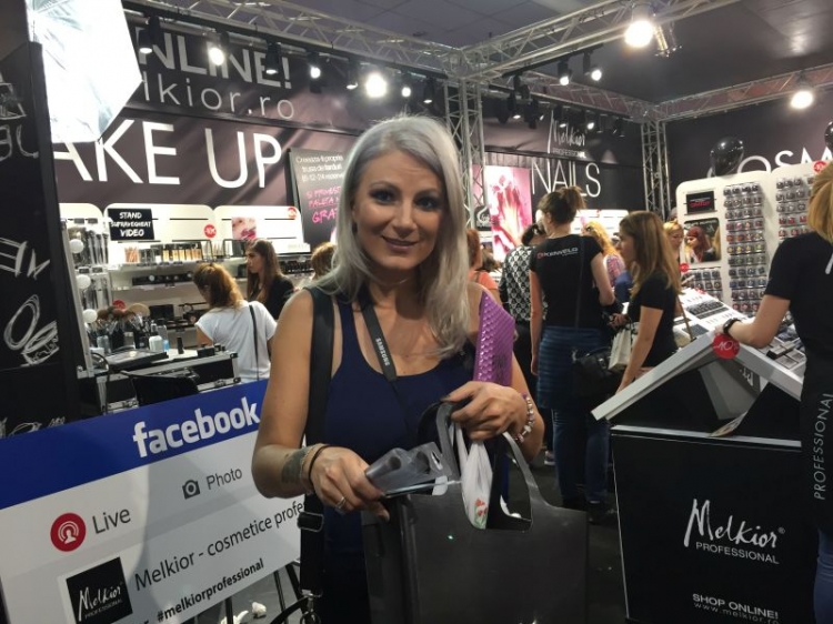 MELKIOR A PARTICIPAT LA COSMETICS BEAUTY HAIR 