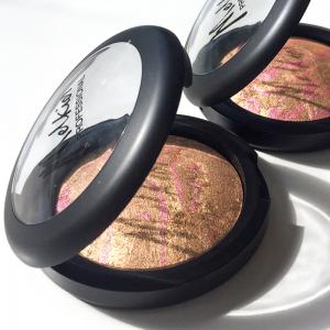 NOU! Bronze Diva - pudra bronzanta pentru un look spectaculos de vara! 