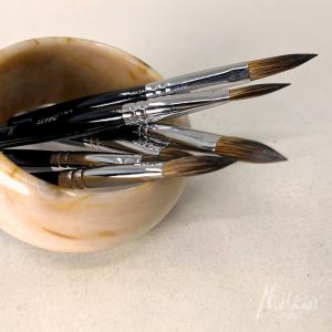 Descopera noile pensule profesionale pentru manichiura 